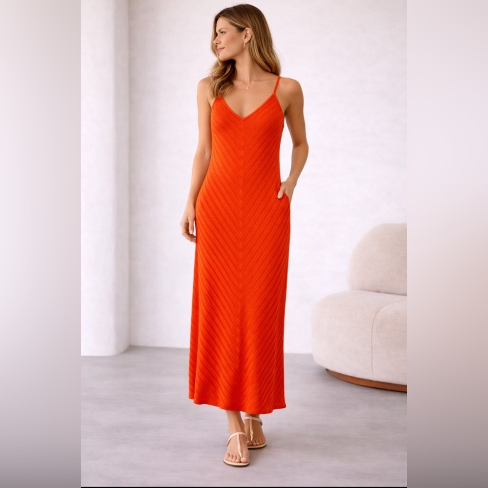 Victoria’s Secret Collection Red Orange Maxi Dress | Chevron Knit V-Neck Medium